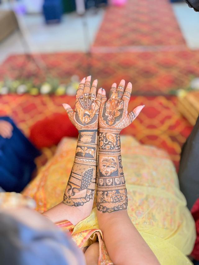 Amar Mehndi Artist - 2