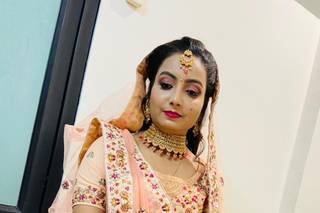 Smita Makeup Artist, Hazratganj - 6
