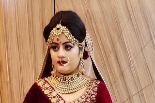 Shahnaz Husain Signature Salon - 5