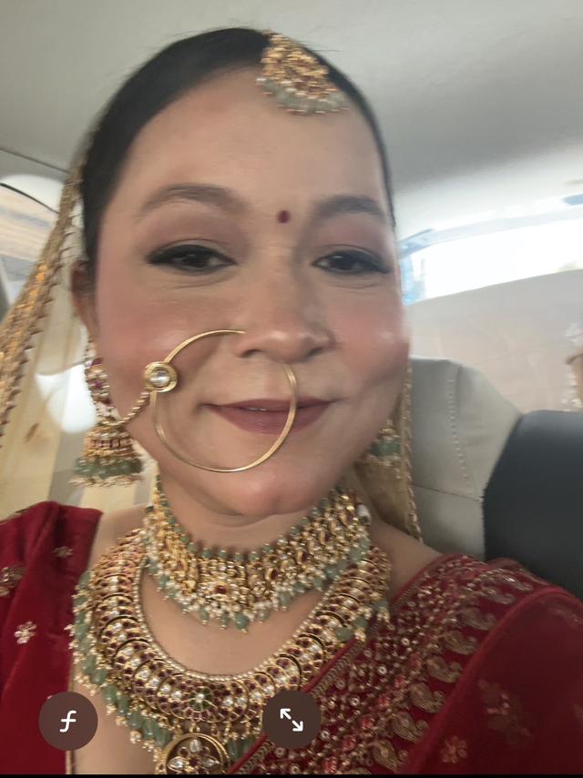 AWM - Makeovers by Aastha - 2