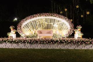 The Bloom and Baskets - 8