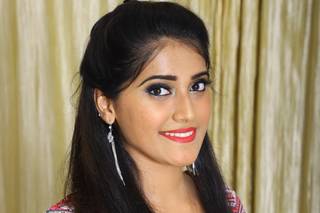 Makeup by Radha Nandaki - 6