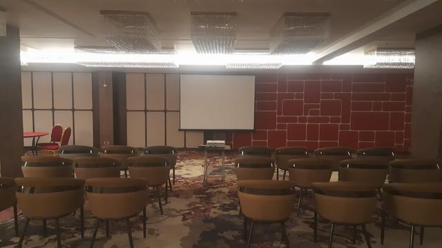 Foxtrail, Sec 60 - AM Hotel Kollection - 1