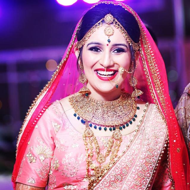 Aarzoo Arora Makeovers - 4