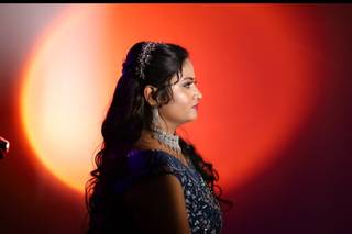 Makeup by Madhulika Vikram, Mumbai - 8