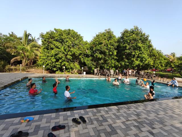 Arbor Resort - 1