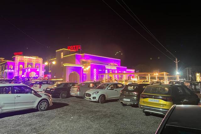 Ratan Mahal Hotel 5