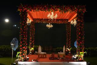 Palms Kitchen & Lawns, Holiday Inn Express Kolkata Airport - 7