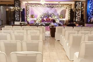 Hotel Shiv Palace - 4