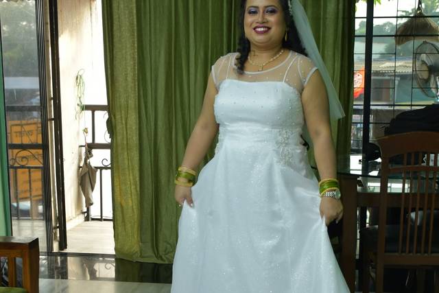 Nisha Padhiyar Make up Artist 2