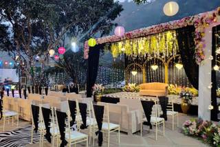 Pebbles Resort - 5