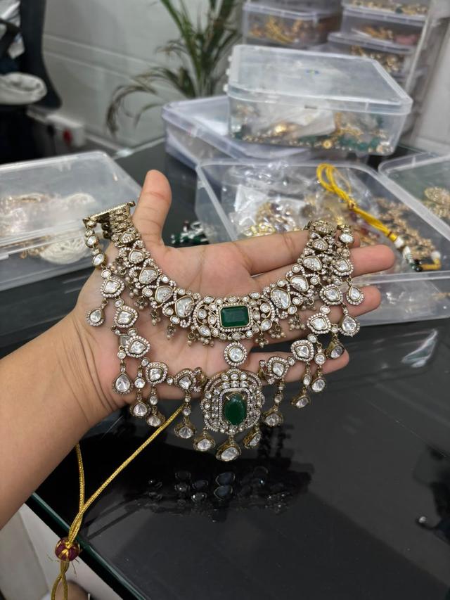 Jewels Rent - 2