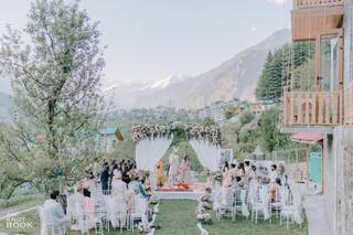 Clarks Inn Suites Manali - 5