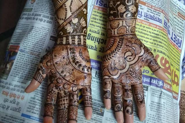 Saksham Mehandi Art 1