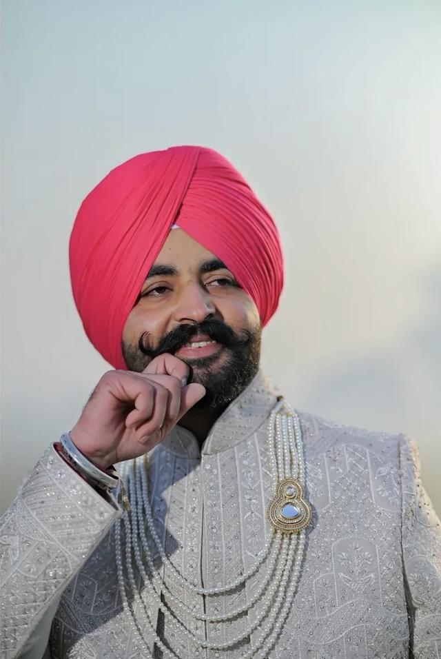 Nav Studio Khosa - 1