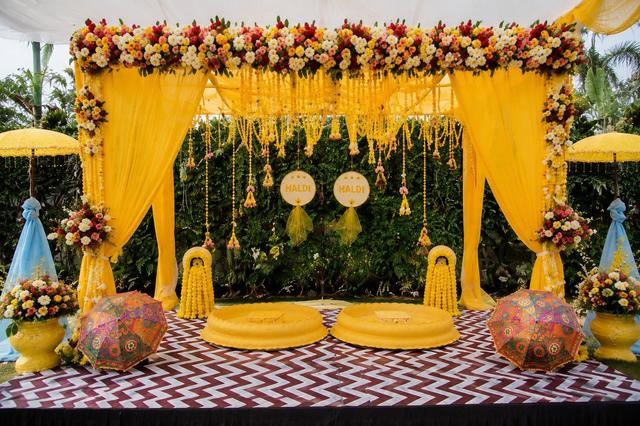 Mr and Mrs Celebrations - 4