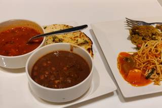 Pearl Regency By Vashishtha Hotel 3