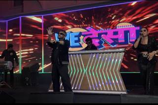 DJ BASED BAND WE DESI - 5