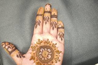 Rahul's Mehandi, Kakinada - 6