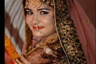 Zareen Mushtaque 2