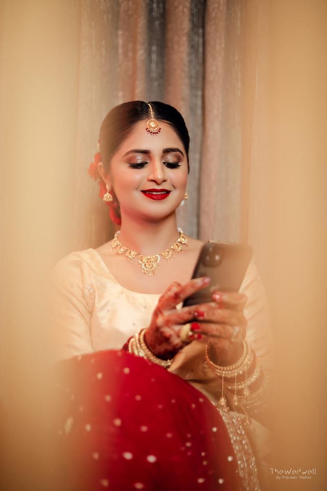 Sidra Beig - Makeup Artist - 2