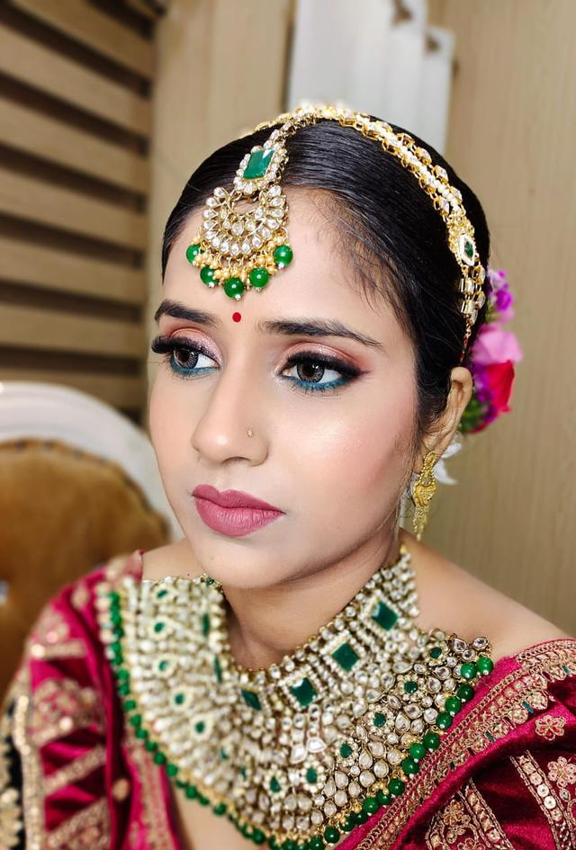Craveyourlook - Bridal Makeup Studio - 1