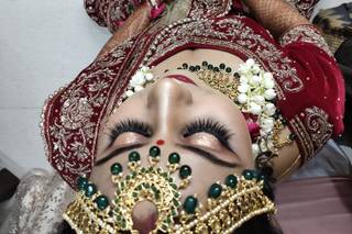 Vandana Sharma - Makeup Artist & Hair Stylist - 5