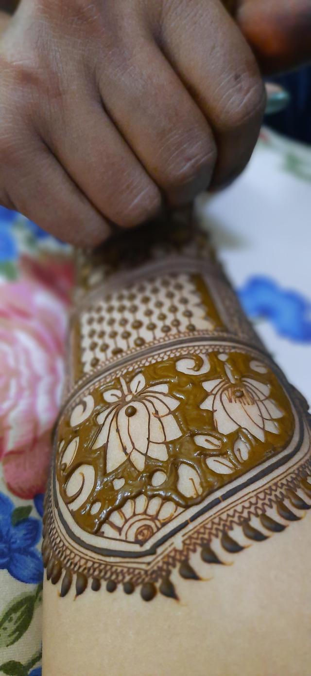 Rahul Mehandi Art - 3
