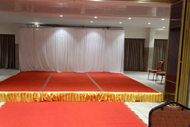 Town Plaza Banquet 1