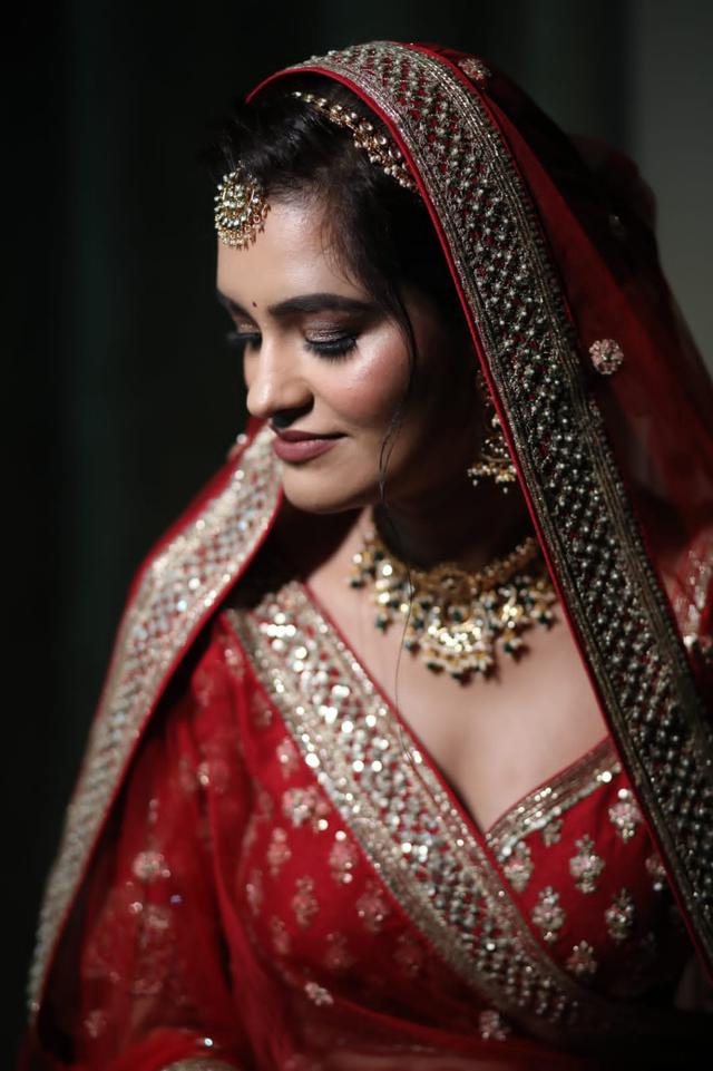 Sanya Dang Makeovers, Delhi - 3