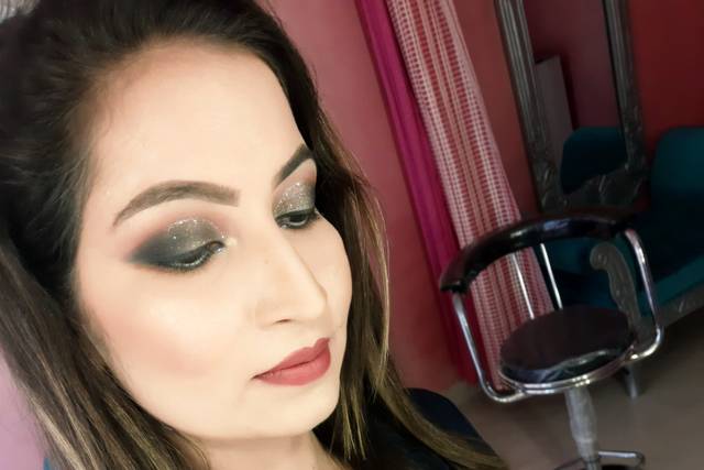 Guri Makeup Artist, Jalandhar 4