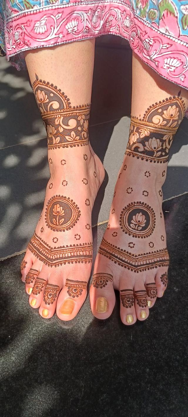 Suraj Mehandi Artist - 2