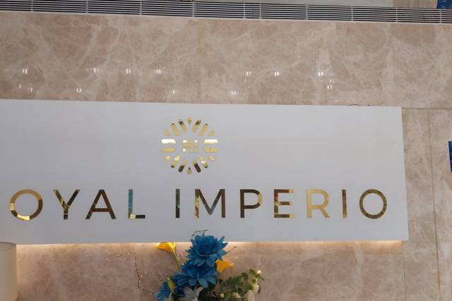 Royal Imperio 1