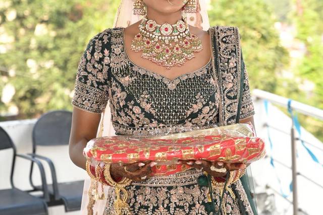 Makeup by Naina Goel 2