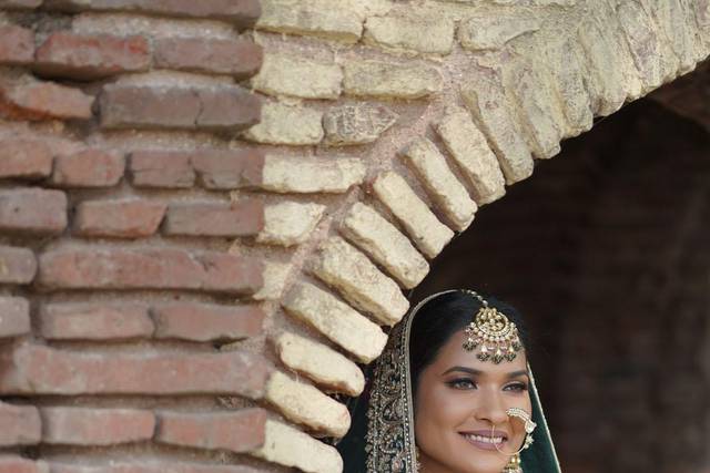 Makeup by Naina Goel 3