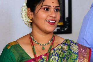 Zush Bridal Makeup and Hairstyling - 5