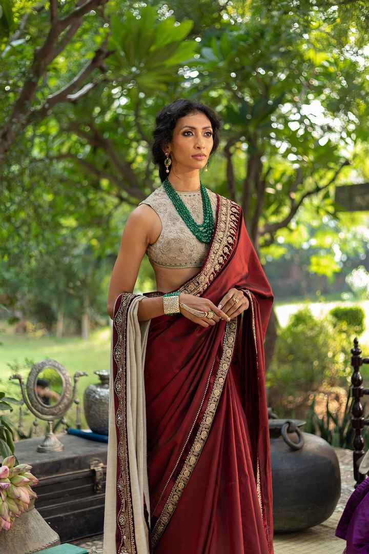 Trendy Blouse designs witnessed in the FDCI Indian Couture Week. - 1