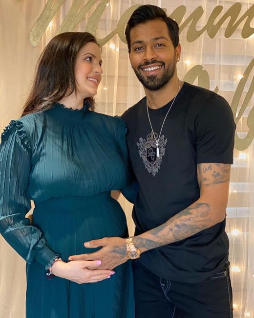Hardik Pandya and Stankovic Spill The Beans Of Their Lovely Intimate Wedding And Pregnancy! 💙🧡💛 - 1