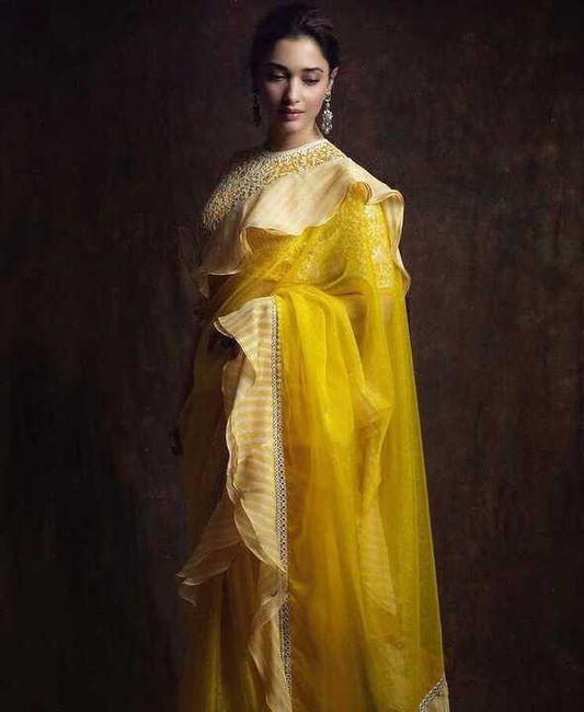 Tamanna Bhatia in yellow saree!😍 2