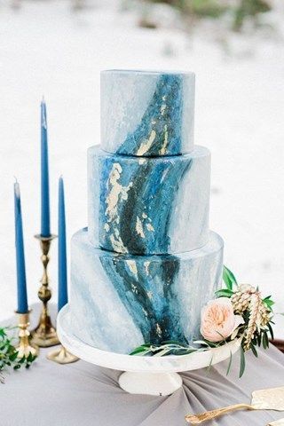 Looking for some unique wedding cakes suggestions - 1