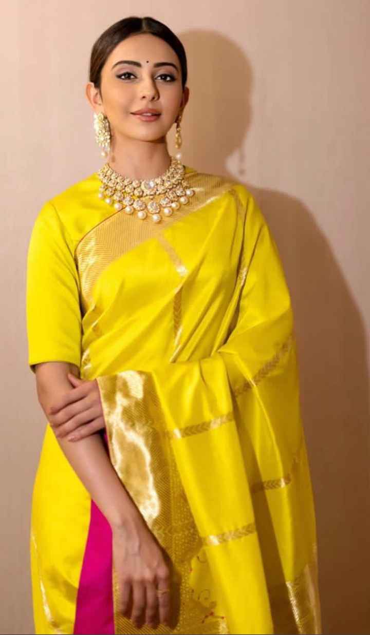 Looking for choker jewellery - 1