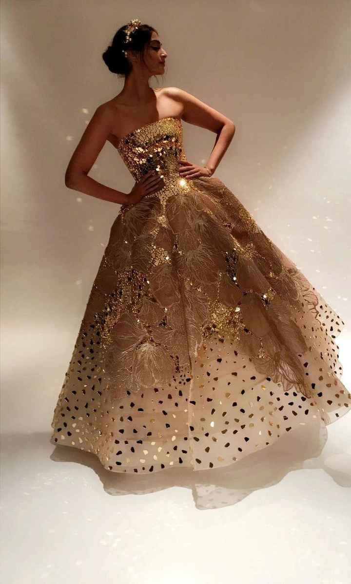 Sonam Kapoor’s golden gown is a steal - 1
