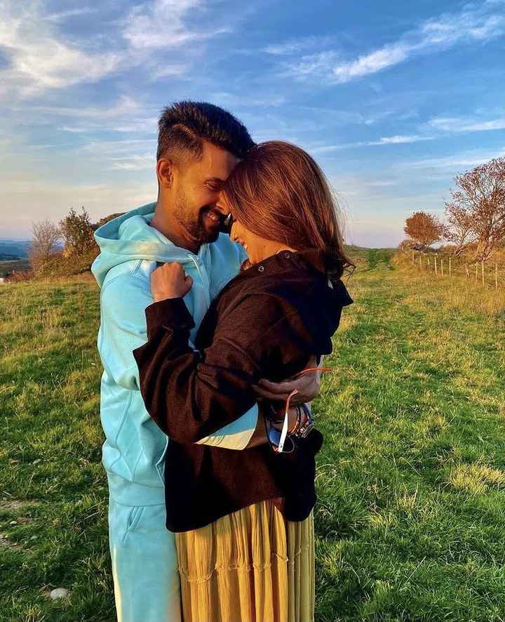Ravi Dubey and Sargun Mehta are couple goals!😍 - 2