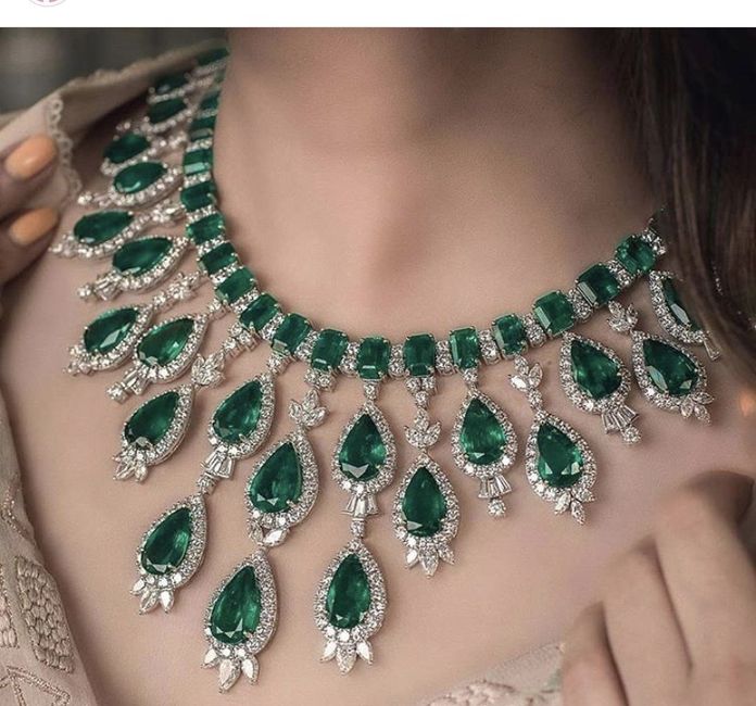 This is such a beautiful necklace!! - 1