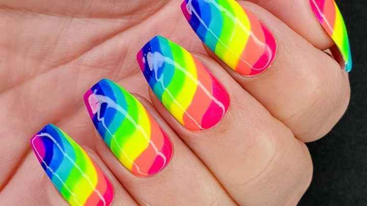 Make a rainbow with your Nails! - 1