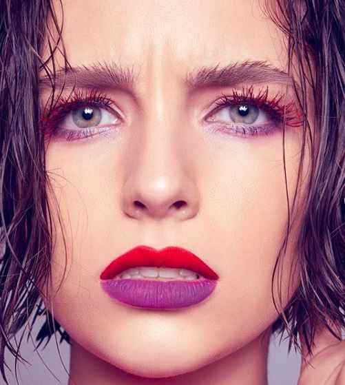 Those lips.... Damnnn!! - 1