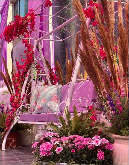 In love with this lovely decor!! - 1