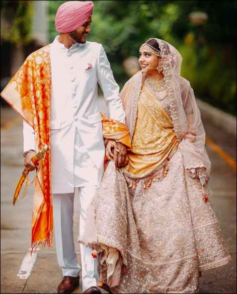 Niti Taylor Tied The Knot With Parikshit on 13 Aug 2020!! - 1