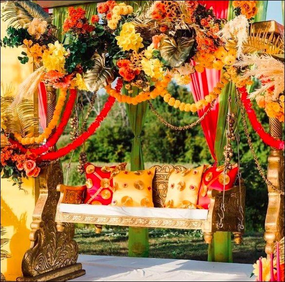 This can be decor for intimate and small weddings - 1