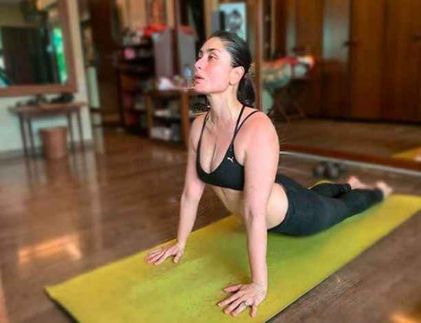 Kareena kapoor gave me the right motivation on this World Yoga Day😍 - 1